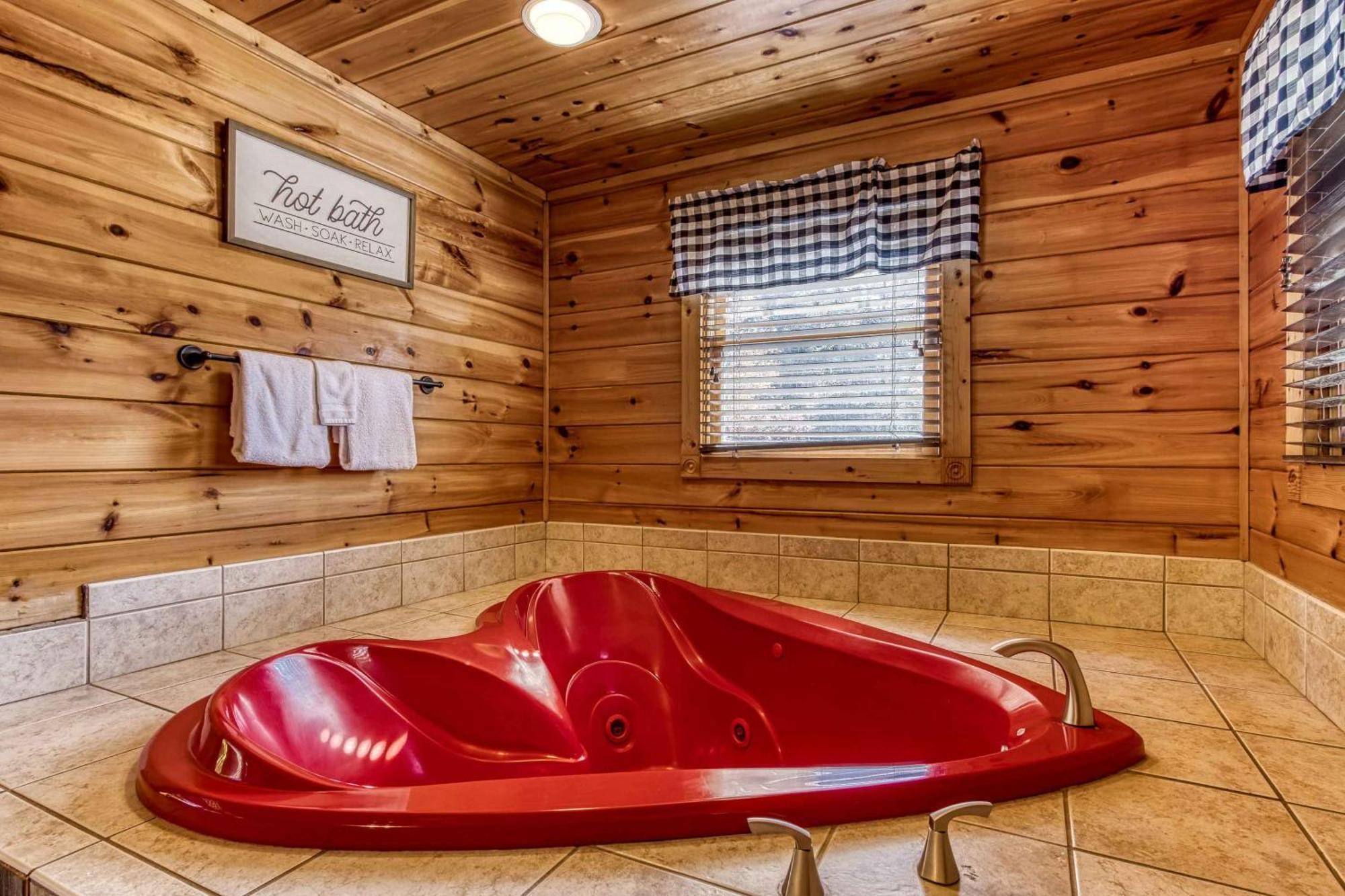 Dog Friendly, Romantic Mtn Getaway Hot Tub Pool Gatlinburg Exterior foto